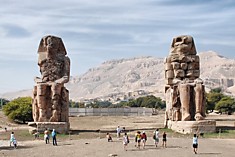 Колоссы Мемнона